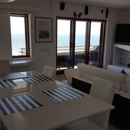 Porto Sea דירה